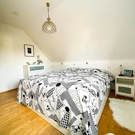 Holiday home Herzensort - Wohlfuehloase Fuer 10 Personen *